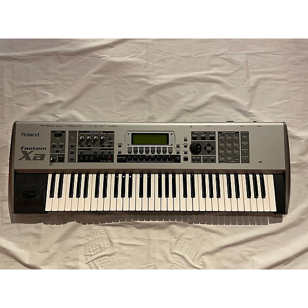 Used Roland Used Roland FANTOM XA Keyboard Workstation