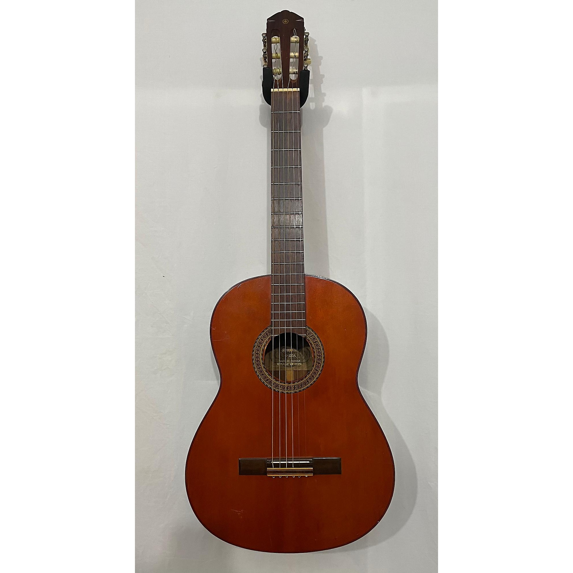 Used Yamaha G-120A Classical Acoustic Guitar Brown | Guitar Center