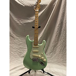 Used Fender Used Fender Player Stratocaster Surf Pearl Green Solid Body Electric Guitar