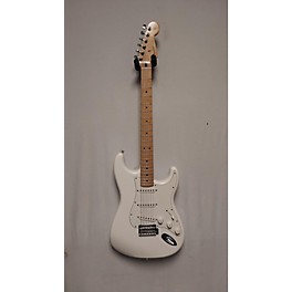 Used Fender Used Fender Player Stratocaster White Solid Body Electric Guitar