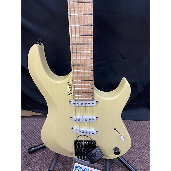 Used Used 2023 Kiesel Osiris Swamp Ash Roasted Maple Neck Vintage Cream Solid Body Electric Guitar