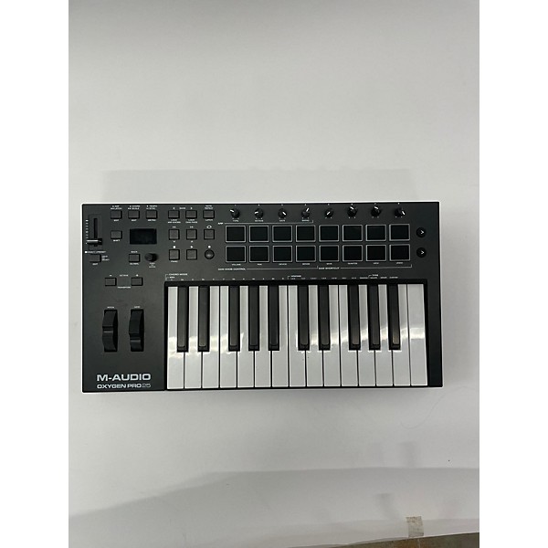 Used M-Audio Oxygen Pro 25 MIDI Controller