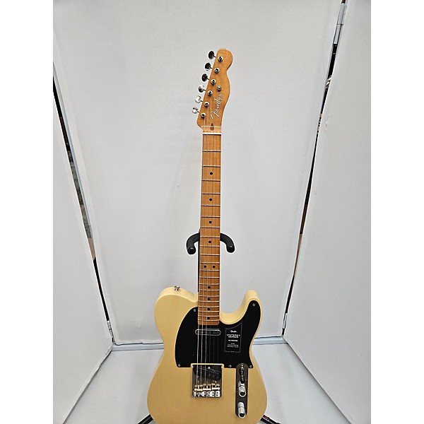 Used Fender Used Fender Vintera II Nocaster 50s Blonde Solid Body Electric Guitar