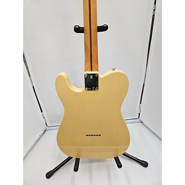 Used Fender Used Fender Vintera II Nocaster 50s Blonde Solid Body Electric Guitar