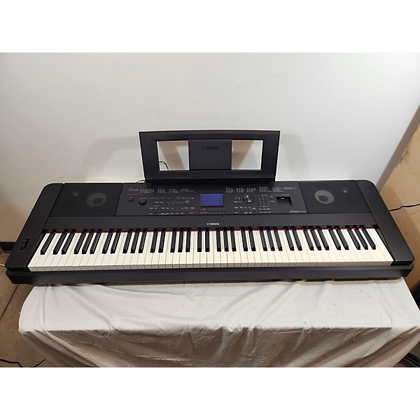 Used Yamaha DGX660 Portable Keyboard