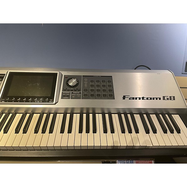 Used Roland Fantom G8 88 Key Keyboard Workstation