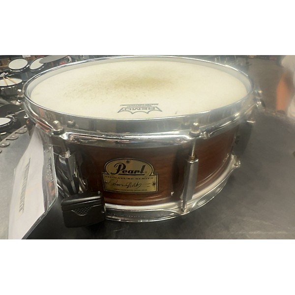 Used Pearl Used Pearl 5.5X13 Omar Hakim Snare Drum Walnut