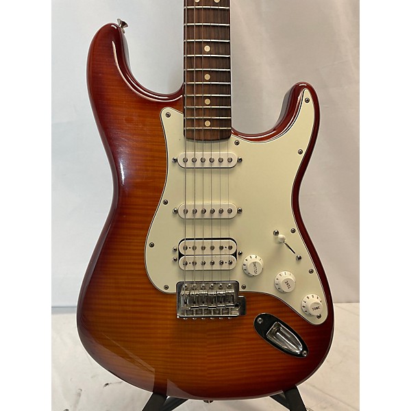 Used Fender Used Fender Modern Player Stratocaster HSS Sunburst Solid Body Electric Guitar