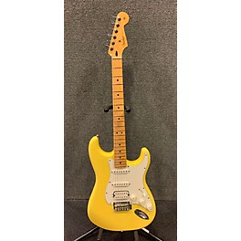 Used Fender Used 2023 Fender Player Stratocaster HSS Buttercream Solid Body Electric Guitar