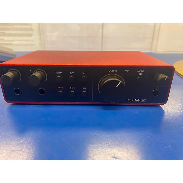 Used Focusrite Scarlett 2i2 Gen 4 Audio Interface