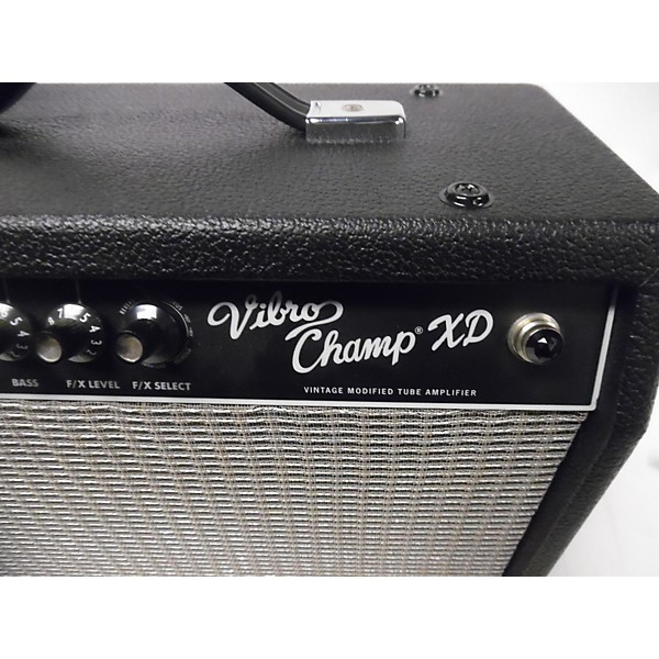 Used Fender Vibro Champ XD 5W 1X8 Guitar Combo Amp