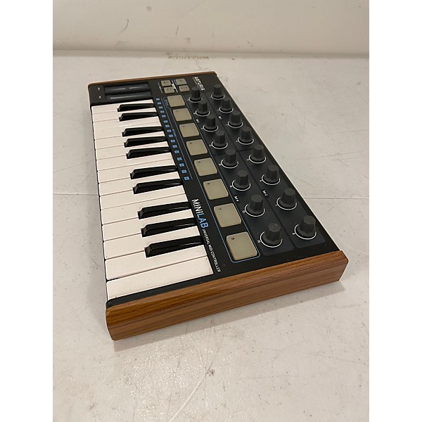 Used Arturia Used Arturia MiniLab MIDI Controller