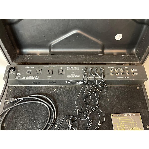 Used SKB PS45 Pedal Board