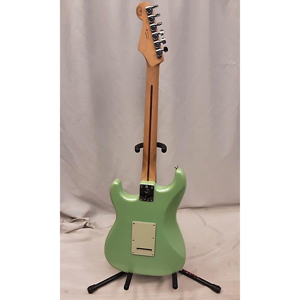 Used Fender Used Fender Player Stratocaster Mint Green Solid Body Electric Guitar