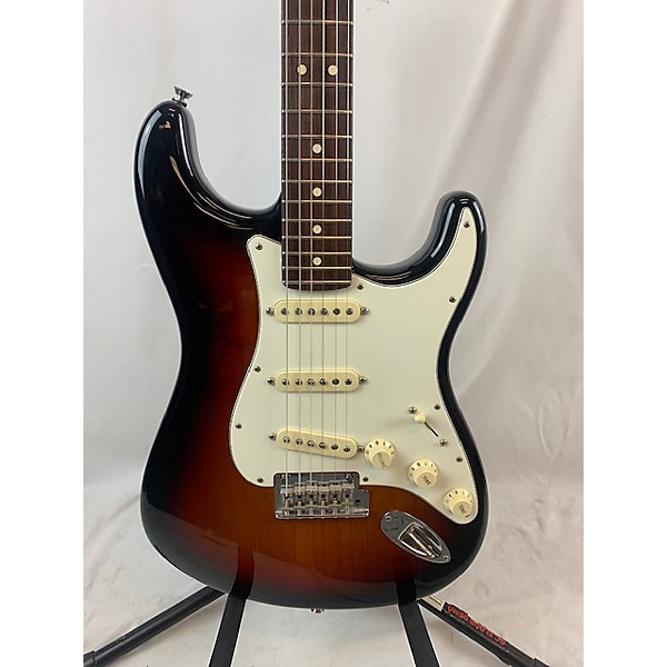 Used Fender 2014 Limited Edition American Standard Stratocaster Solid Body Electric Guitar