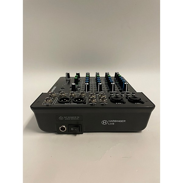 Used Harbinger LV8 Powered Mixer