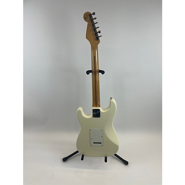Vintage Fender 1997 American Standard Stratocaster Solid Body Electric Guitar