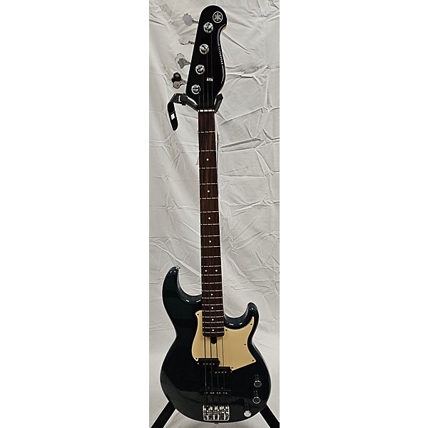 Used Yamaha Broad Bass Electric Bass Guitar