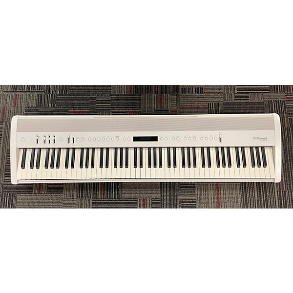 Used Roland 2022 FP-60X 88-Key Digital Piano White Portable Keyboard