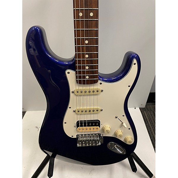 Used Fender Used Fender Standard Stratocaster HSS Blue Solid Body Electric Guitar