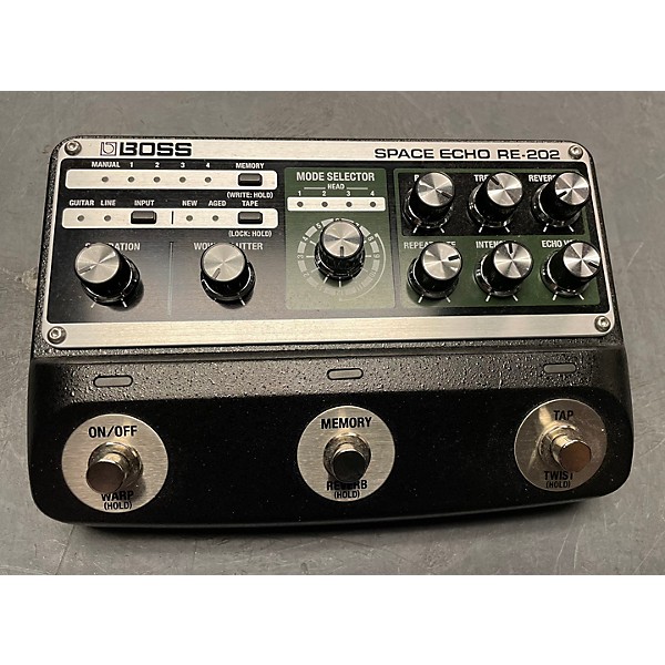 Used BOSS RE202 Effect Pedal