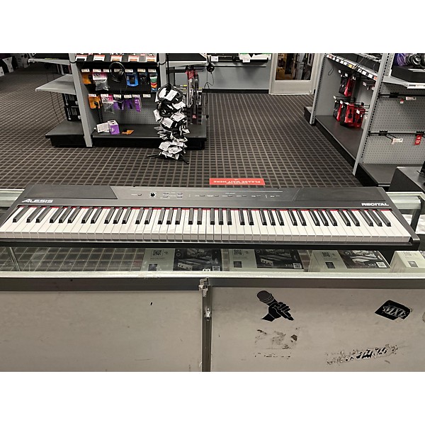 Used Alesis RECITAL Digital Piano