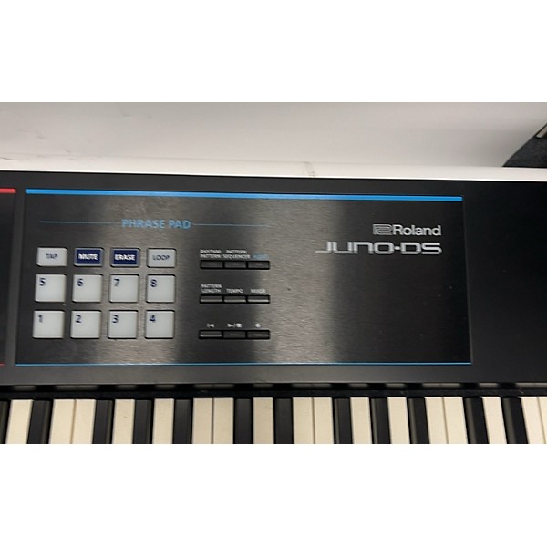 Used Roland Used Roland Juno DS 88 Keyboard Workstation