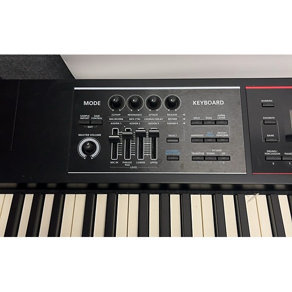 Used Roland Used Roland Juno DS 88 Keyboard Workstation