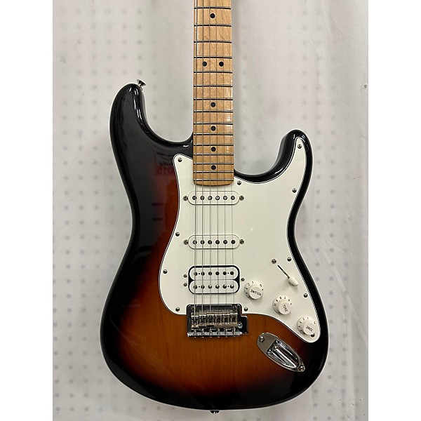 Used Fender Used Fender Player Stratocaster HSS 2 Tone Sunburst Solid Body Electric Guitar