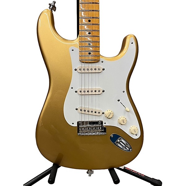 Used Fender Used Fender Lincoln Brewster Signature Stratocaster Gold Solid Body Electric Guitar