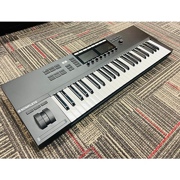 Used Native Instruments Used Native Instruments Komplete Kontrol S49 MK2 MIDI Controller