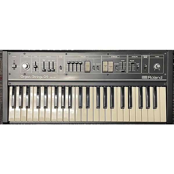 Used Roland RS-09 Synthesizer