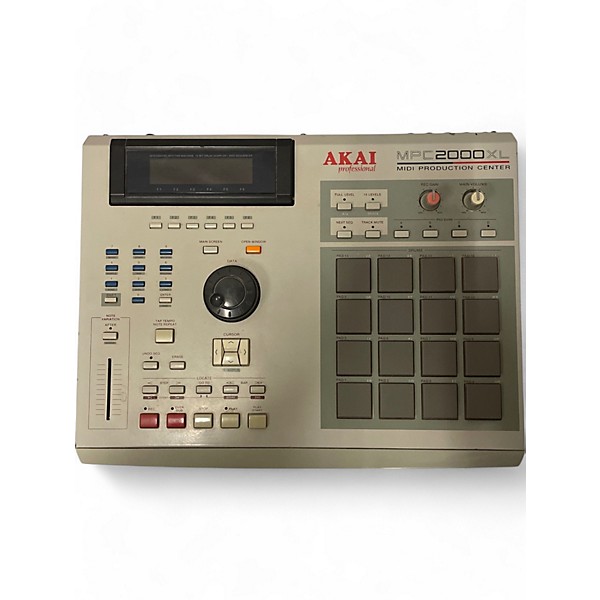 Used Akai Professional Used Akai Professional MPC2000XL Production Controller