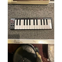 Used Akai Professional LPK25 MIDI Controller