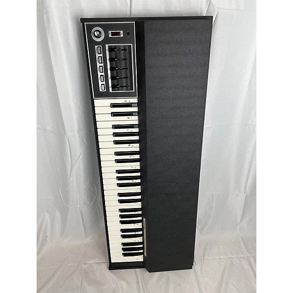 Used Wurlitzer Used Wurlitzer Model 7300 Digital Piano