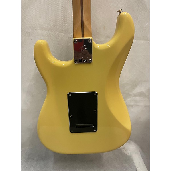 Used Fender Used Fender Player Stratocaster TV Yellow Solid Body Electric Guitar