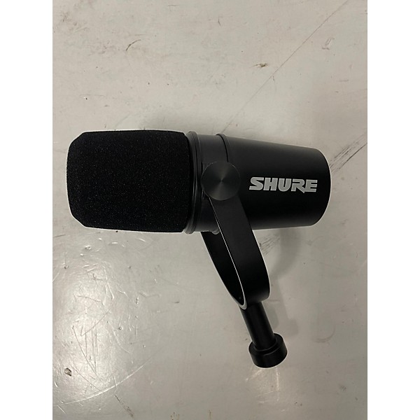 Used Shure MV7X Dynamic Microphone