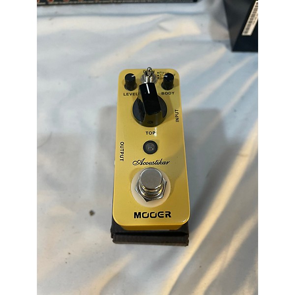 Used Mooer Acoustikar Effect Pedal