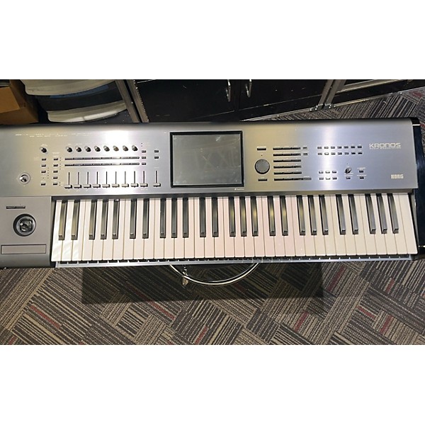 Used KORG Kronos X61 61 Key Keyboard Workstation