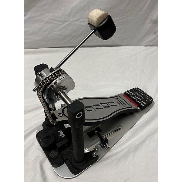 Used DW 9000 Series Single Single Bass Drum Pedal