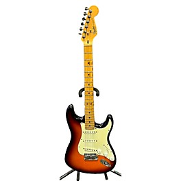 Vintage Fender Vintage 1993 Fender American Standard Stratocaster Sunburst Solid Body Electric Guitar