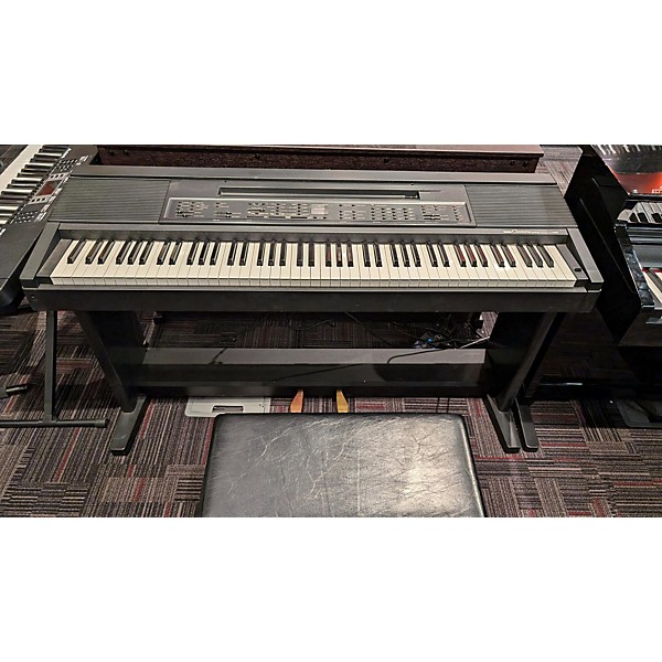 Used Yamaha CLAVINOVA CVP-8 Digital Piano