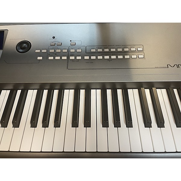 Used Yamaha MM8 88 Key Synthesizer