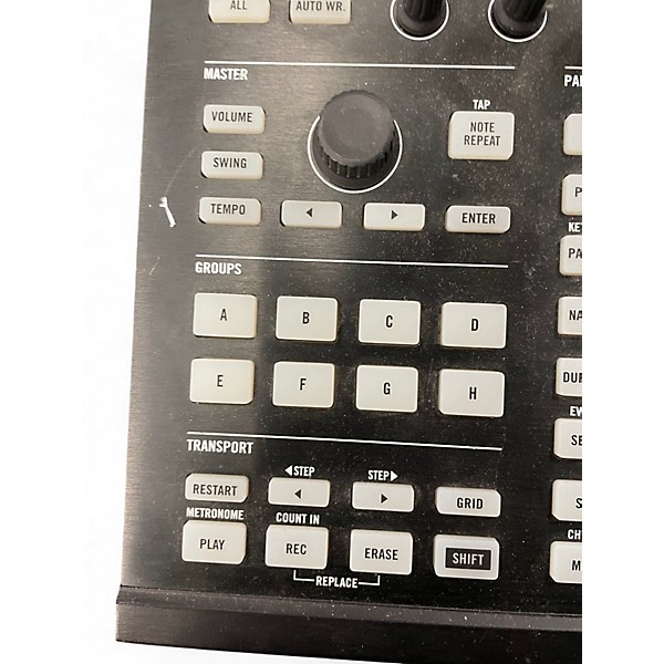Used Native Instruments MK2 Production Controller