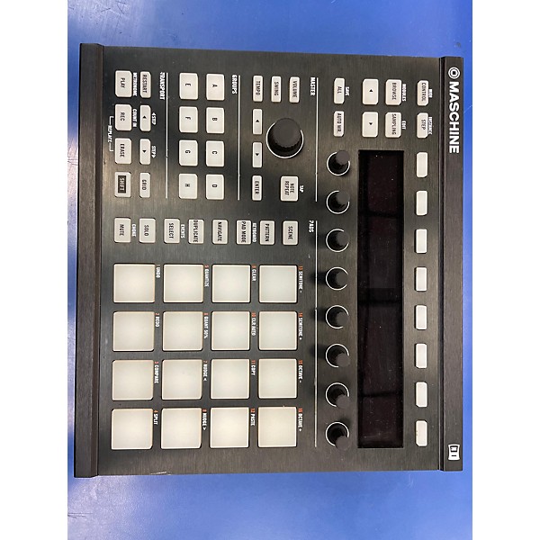 Used Used Native Instruments Maschine MKII MIDI Controller