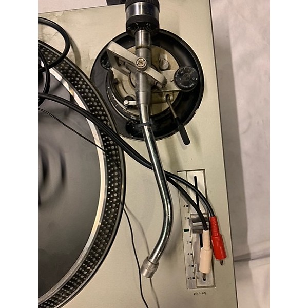 Used Technics SL1200MK2 Turntable