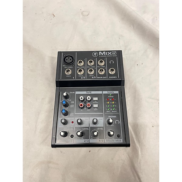 Used Mackie MIX 5 Powered Mixer