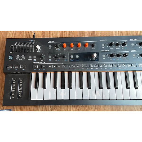 Used Arturia Minifreak 6 Voice Polyphonic Synthesizer Synthesizer