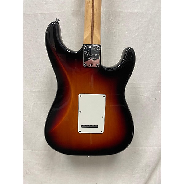 Used Fender Used Fender American Standard Stratocaster 3 Tone Sunburst Solid Body Electric Guitar