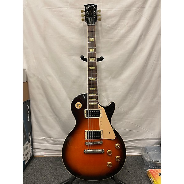 Used Gibson Used Gibson Les Paul Classic 1960s Reissue Vintage Sunburst Solid Body Electric Guitar